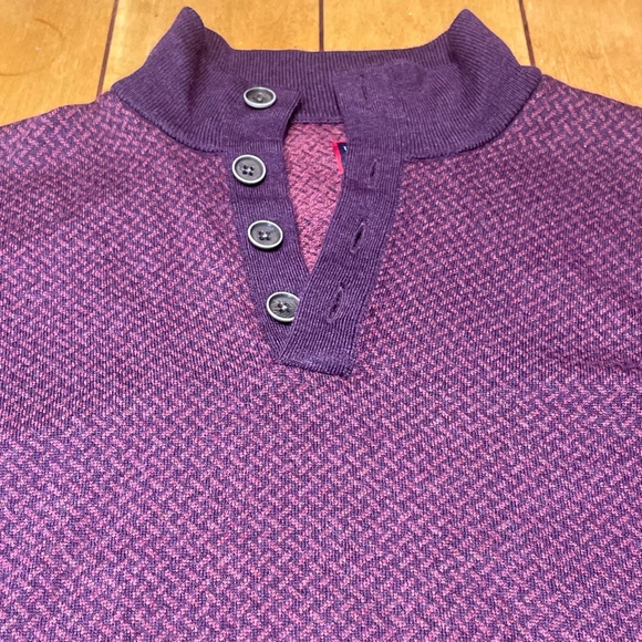 Untuckit 100% Merino Wool Button Collar Sweater Large Mulberry Color Crosshatch - Picture 4 of 14